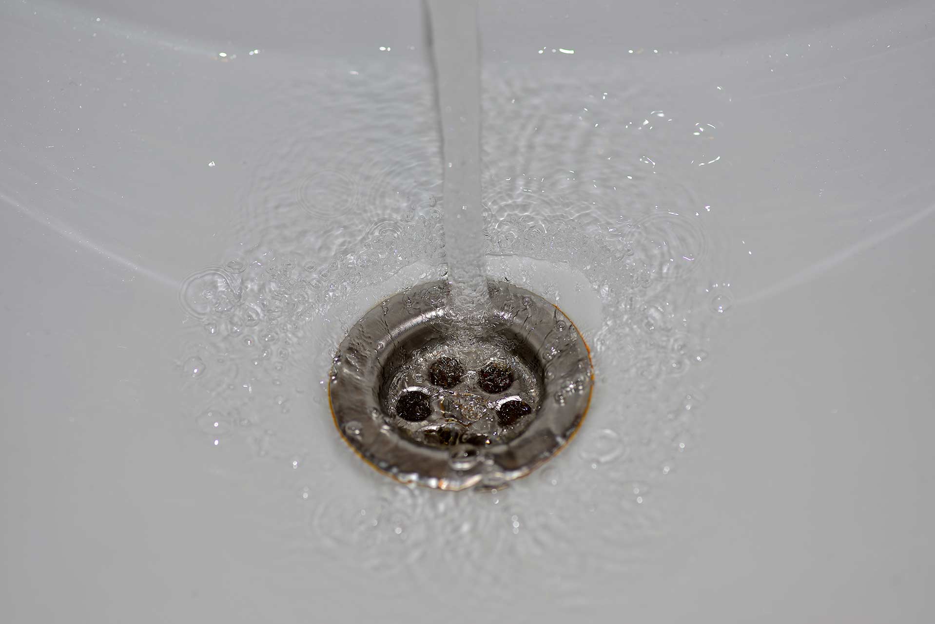 A2B Drains provides services to unblock blocked sinks and drains for properties in Keston.